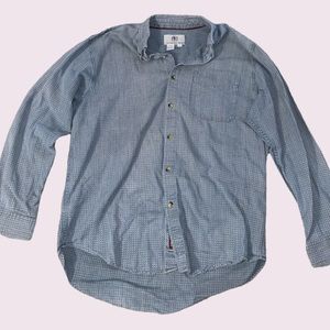 Vintage The Territory Ahead Men’s Button down long sleeve shirt.